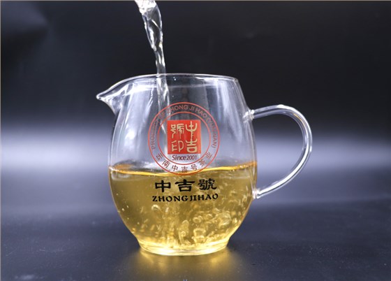 中吉號(hào)茶堂：普洱熟茶和紅茶，哪個(gè)更養(yǎng)胃？